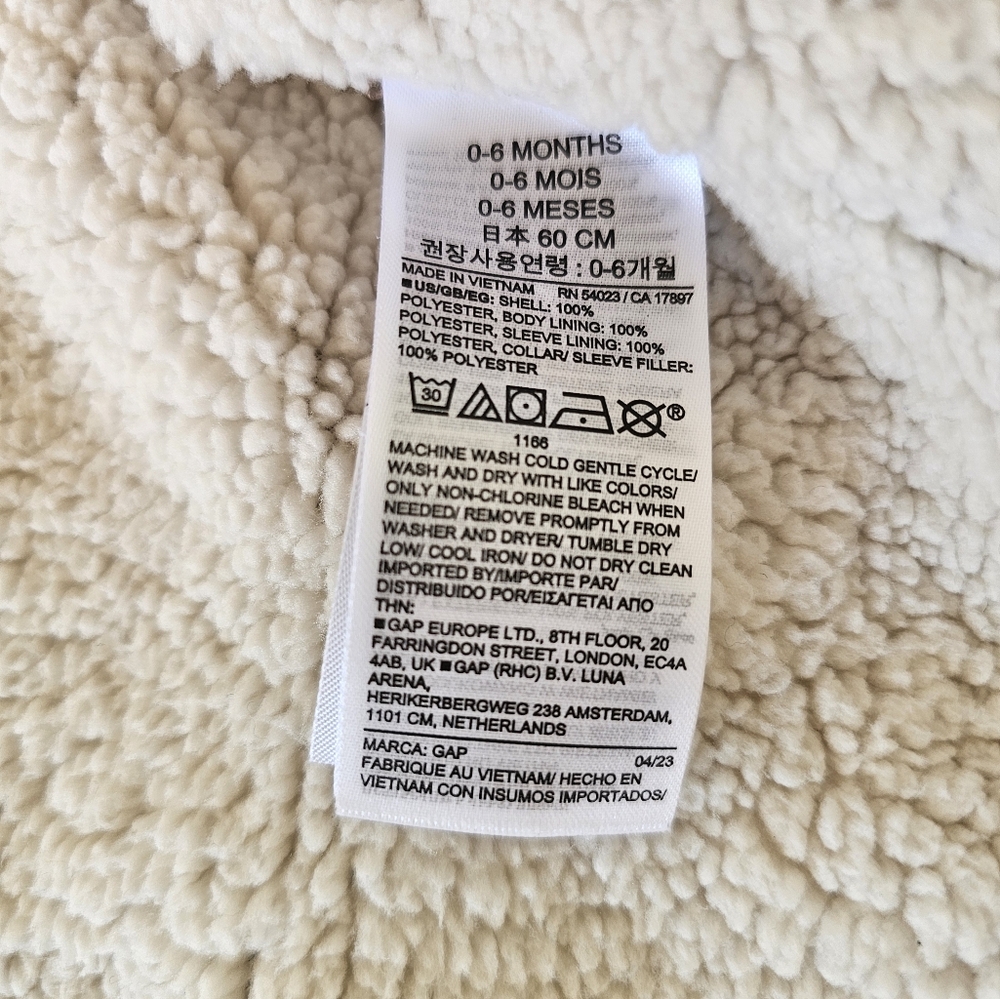 Baby Gap Sherpa Lined Plaid Jacket Shacket Neutral Cozy Winter 0-6 Months - Picture 5 of 7
